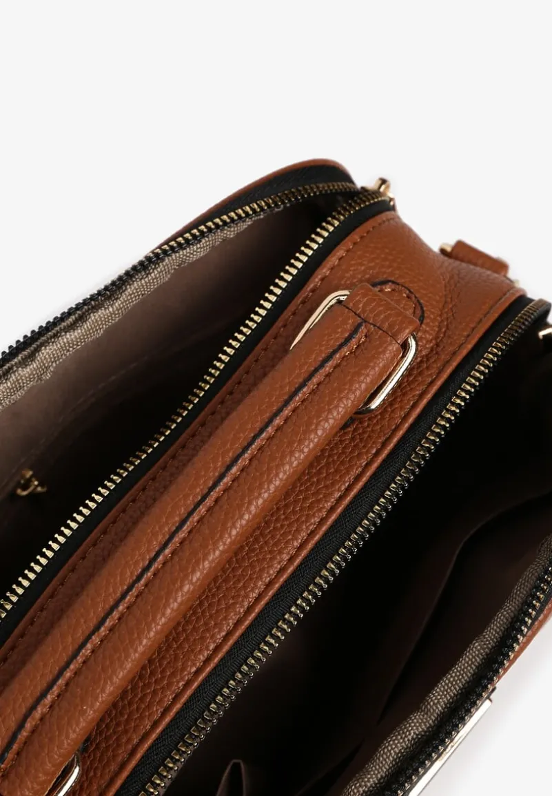 Brązowa Torebka w Stylu Listonoszki z Geometryczną Ozdobą Nanolira