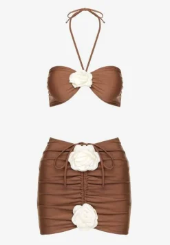 Brązowe Bikini ze Spódniczką Ozdobione Kwiatową Aplikacją 3D Coren