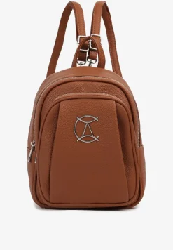 Brązowy Klasyczny Plecak Zdobiony Metalowym Detalem z Regulowanymi Szelkami Ravandelle