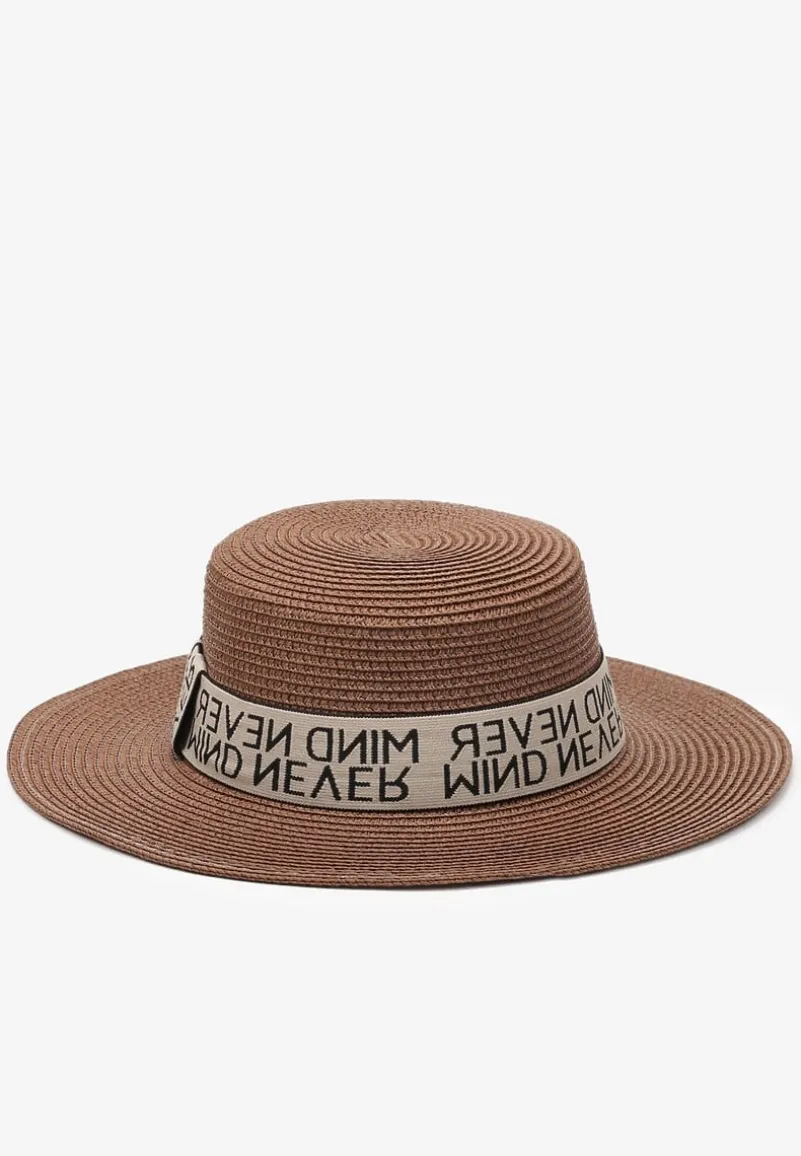 Brązowy Pleciony Kapelusz Ozdobiony Materiałową Tasiemką Mooelle