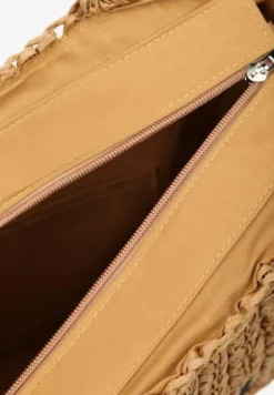 Ciemnobeżowa Duża Torebka z Plecionki Ozdobiona Napisem Degelia