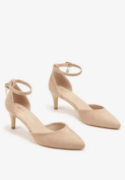 Ciemnobeżowe Czółenka Vices na Szpilce z Wkładką ze Skóry Naturalnej i Ozdobnym Paskiem Selarae