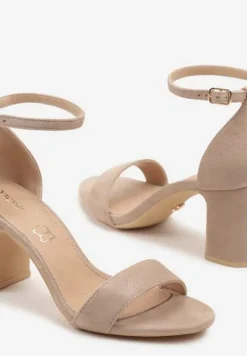 Ciemnobeżowe Eleganckie Sandały Vices z Ekozamszu na Słupkowym Obcasie Soninda