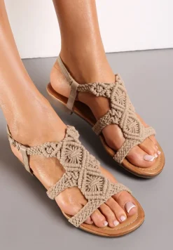 Ciemnobeżowe Płaskie Sandały z Cholewką w Szydełkowym Stylu Ensala