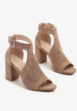 Ciemnobeżowe Sandały Botki ze Sprzączką na Słupku Ciarilora