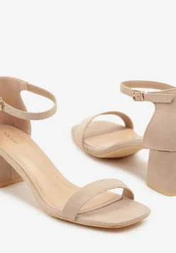 Ciemnobeżowe Sandały Vices na Słupku z Kwadratowym Noskiem Galamia