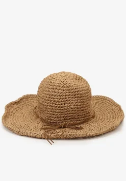 Ciemnobeżowy Kapelusz z Plecionki z Ozdobnym Rondem i Kokardką Shoma