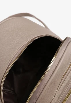 Ciemnobeżowy Plecak na Suwak Wykończony Regulowanymi Odpinanymi Paskami Nelda