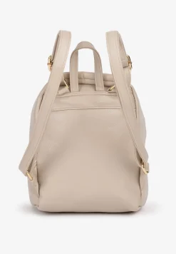 Ciemnobeżowy Plecak Ozdobiony Łańcuszkiem i Pikowaniem Kolaggia