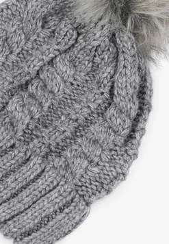 Ciemnoszara Czapka z Wełną Clout