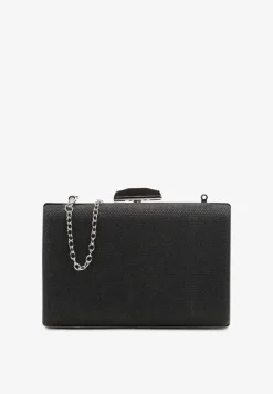 Czarna Brokatowa Torebka Kopertówka na Zatrzask z Łańcuszkiem Aciana