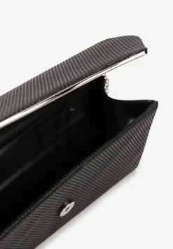 Czarna Brokatowa Torebka o Fasonie Kopertówki na Łańcuszku Hannelore