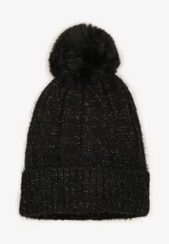 Czarna Czapka Zdobiona Warkoczowym Splotem i Pomponem Etarinna