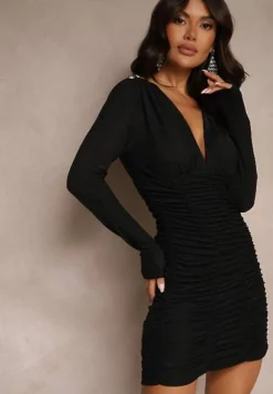 Czarna Dopasowana Sukienka z Wiskozą Marszczeniem i Metaliczną Nitką Aninnella