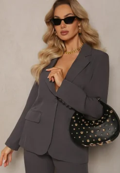 Czarna Mała Torebka ze Zdobieniem i Odpinanym Paskiem Wyneth