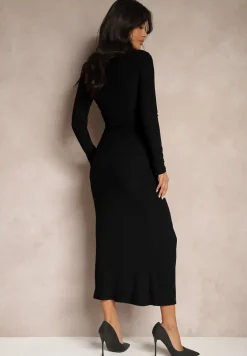Czarna Marszczona Sukienka o Dopasowanym Kroju z Długim Rękawem i Trenem Sennariel