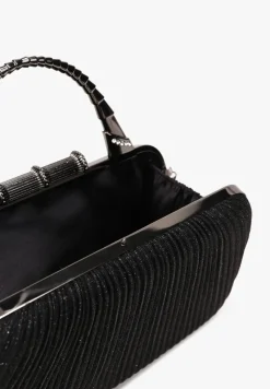 Czarna Połyskująca Torebka Kopertówka z Łańcuszkiem Bouffa
