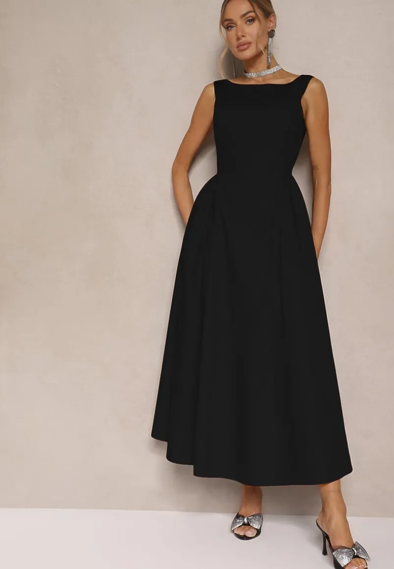 Czarna Rozkloszowana Sukienka z Bawełny Haladrea