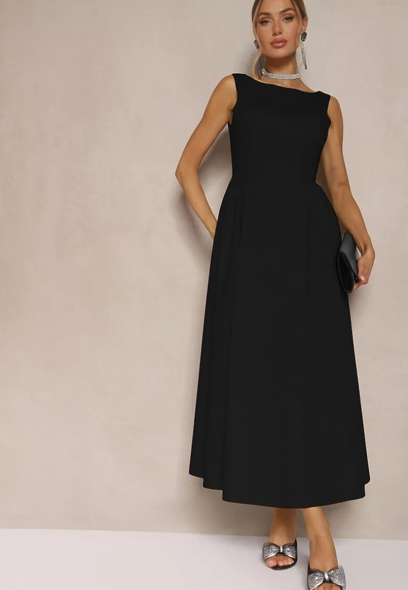 Czarna Rozkloszowana Sukienka z Bawełny Haladrea