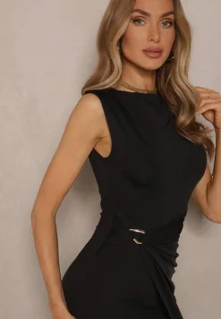 Czarna Sukienka Koktajlowa Ozdobiona Marszczeniem Novalina