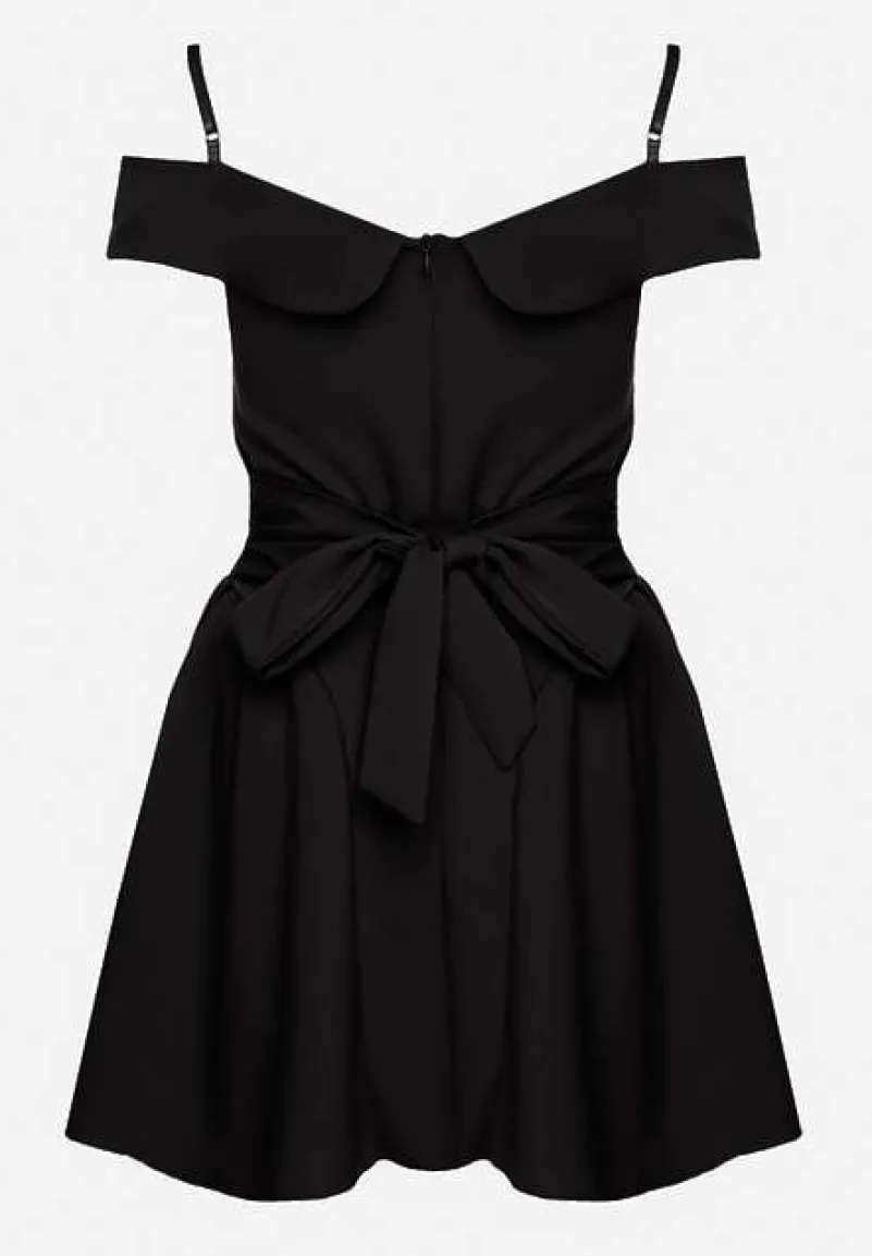 Czarna Sukienka na Ramiączkach z Regulacją z Usztywnionymi Miseczkami Miviora