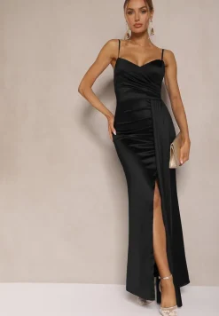 Czarna Sukienka Satynowa z Marszczeniem i Ozdobnym Trenem Katiriva