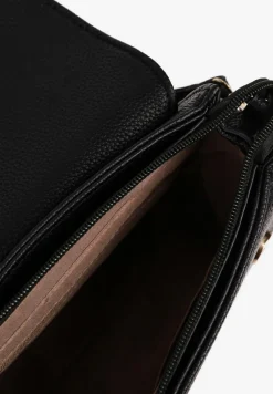 Czarna Torebka Listonoszka z Geometryczną Klapą Efariella