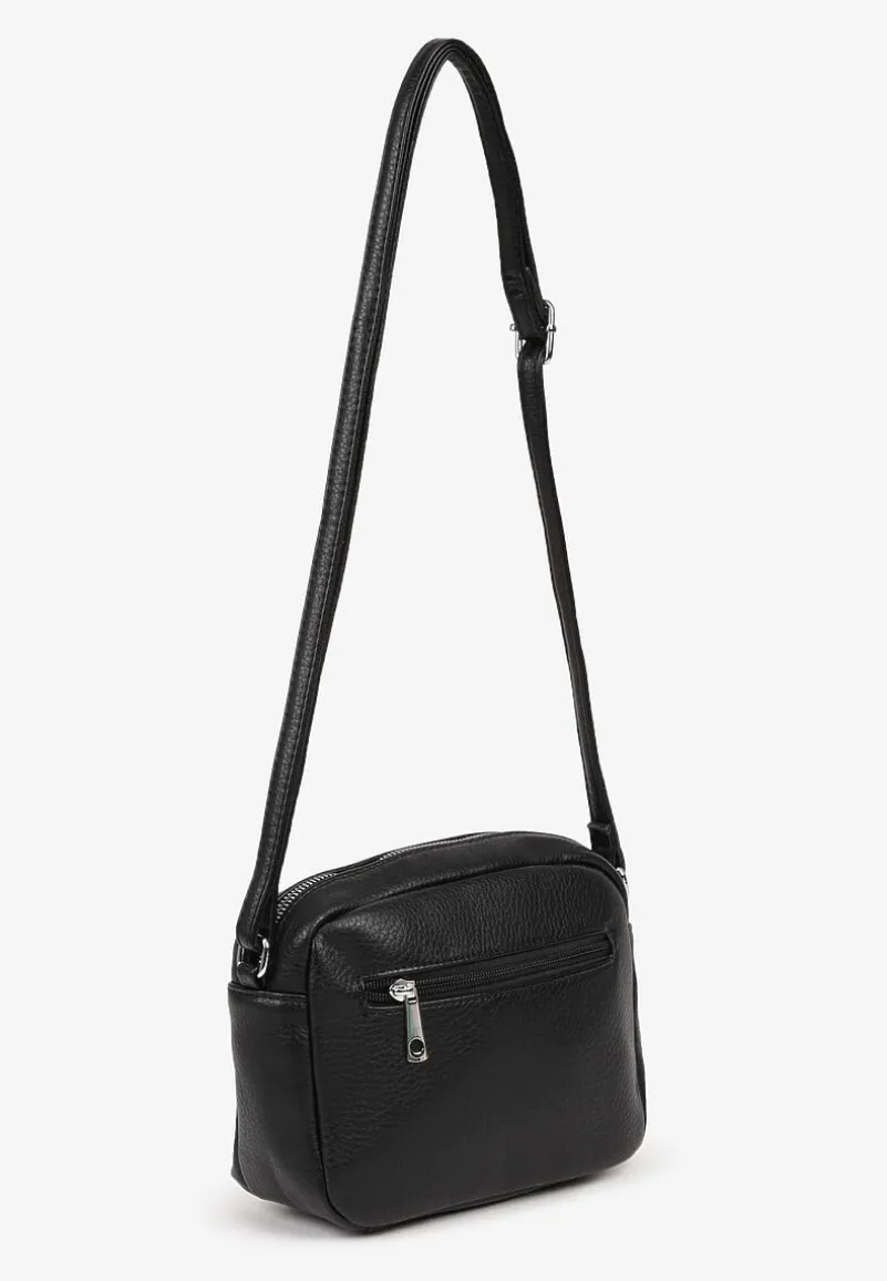 Czarna Torebka Typu Listonoszka z Suwakiem i Metalicznym Zdobieniem Silenaia