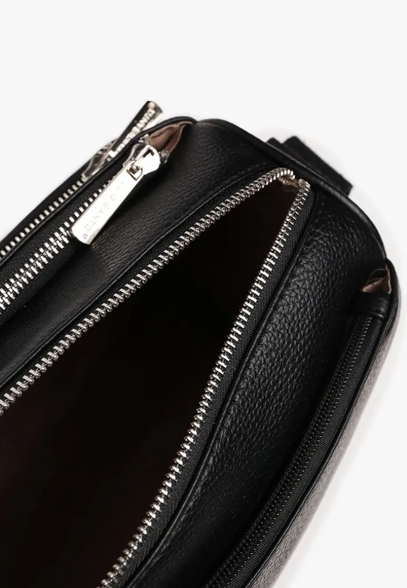 Czarna Torebka Typu Listonoszka z Czterema Komorami Davirienne