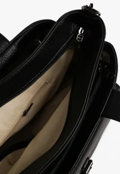 Czarna Torebka Typu Shopper z Klamerką i Dodatkowym Paskiem Crossbody Kolarienna