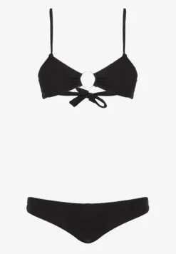 Czarne Bikini Ozdobione Okrągłą Klamrą Przy Biustonoszu Carisia