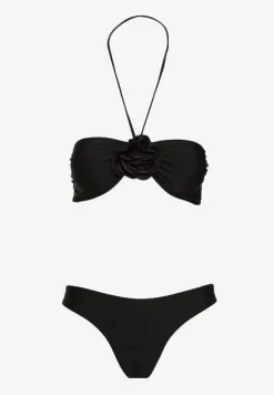 Czarne Bikini ze Spódniczką Ozdobione Kwiatową Aplikacją 3D Coren