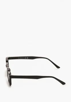 Czarne Casualowe Okulary Przeciwsłoneczne z Filtrem UV Cleata