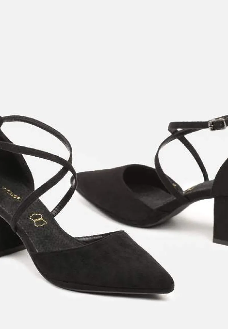 Czarne Czółenka Vices na Słupku z Wkładką ze Skóry Naturalnej i Ozdobnymi Paskami Lizzetta