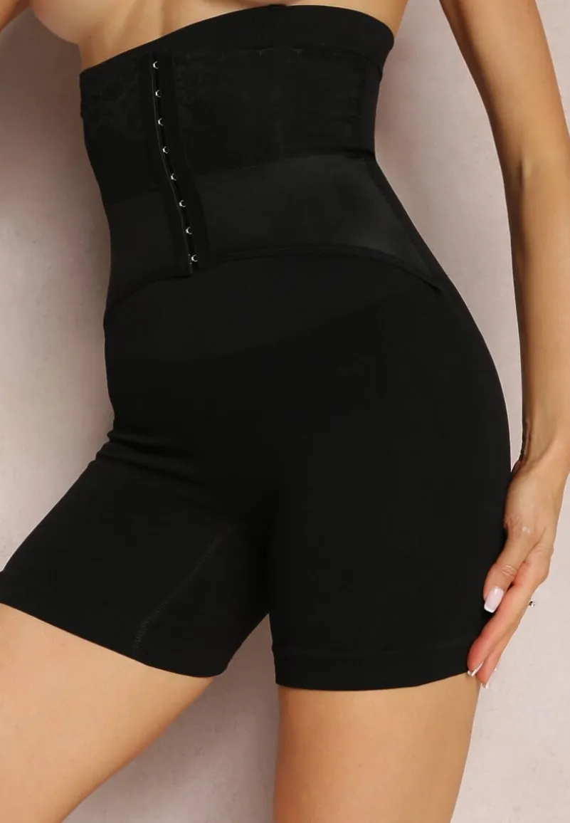 Czarne Modelujące Majtki z Gorsetowym Zapięciem na Haftki Hefial