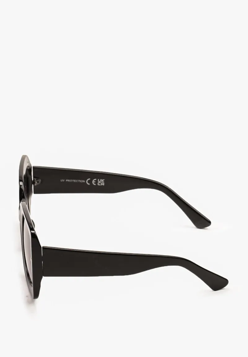Czarne Okulary Przeciwsłoneczne z Filtrem UV o Kwadratowych Szkłach Nairiscia