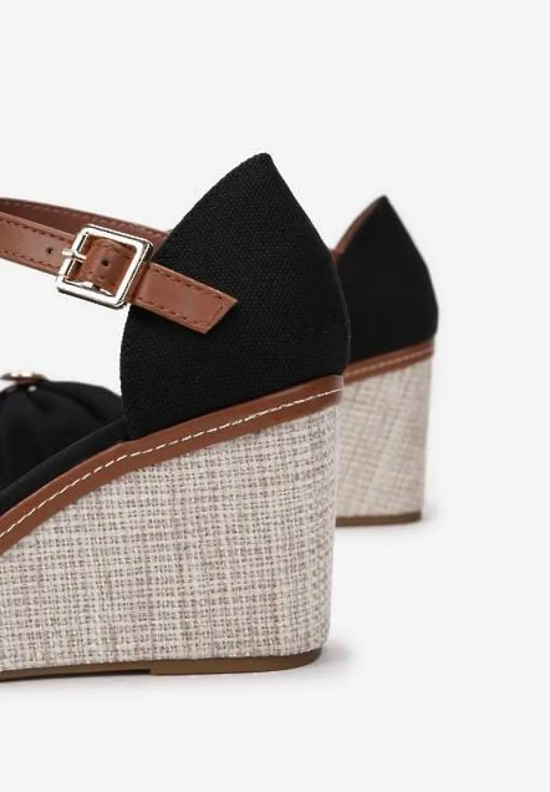 Czarne Sandały Appedeia