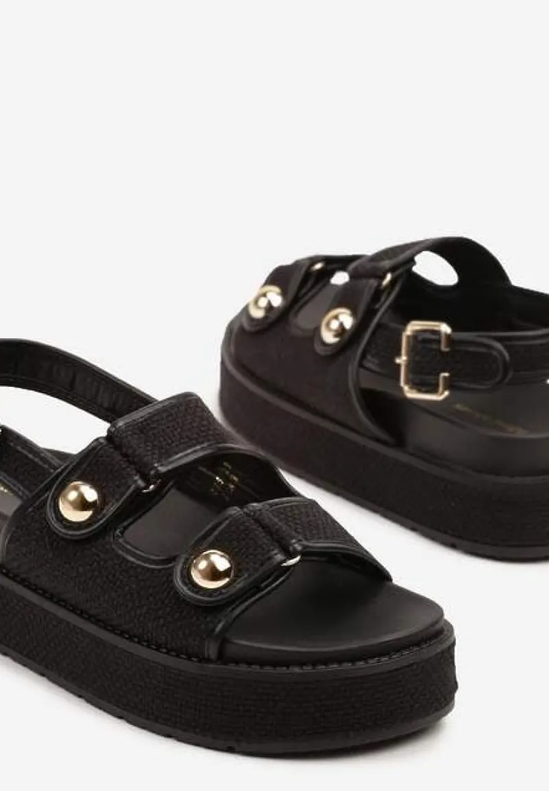 Czarne Sandały na Platformie z Plecionką i Metalicznymi Aplikacjami Pollani