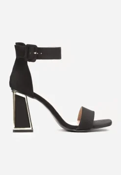 Czarne Sandały na Słupku Honnemmi