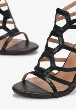 Czarne Sandały na Słupku z Paskami Ocotia