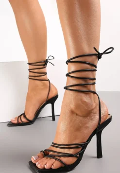 Czarne Sandały Rilevenn