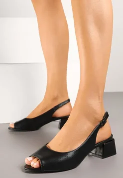 Czarne Sandały Vices na Słupku ze Skórzaną Wkładką Ozdobione Perforacją Letivra