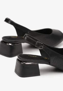 Czarne Sandały Vices na Słupku ze Skórzaną Wkładką Ozdobione Perforacją Letivra