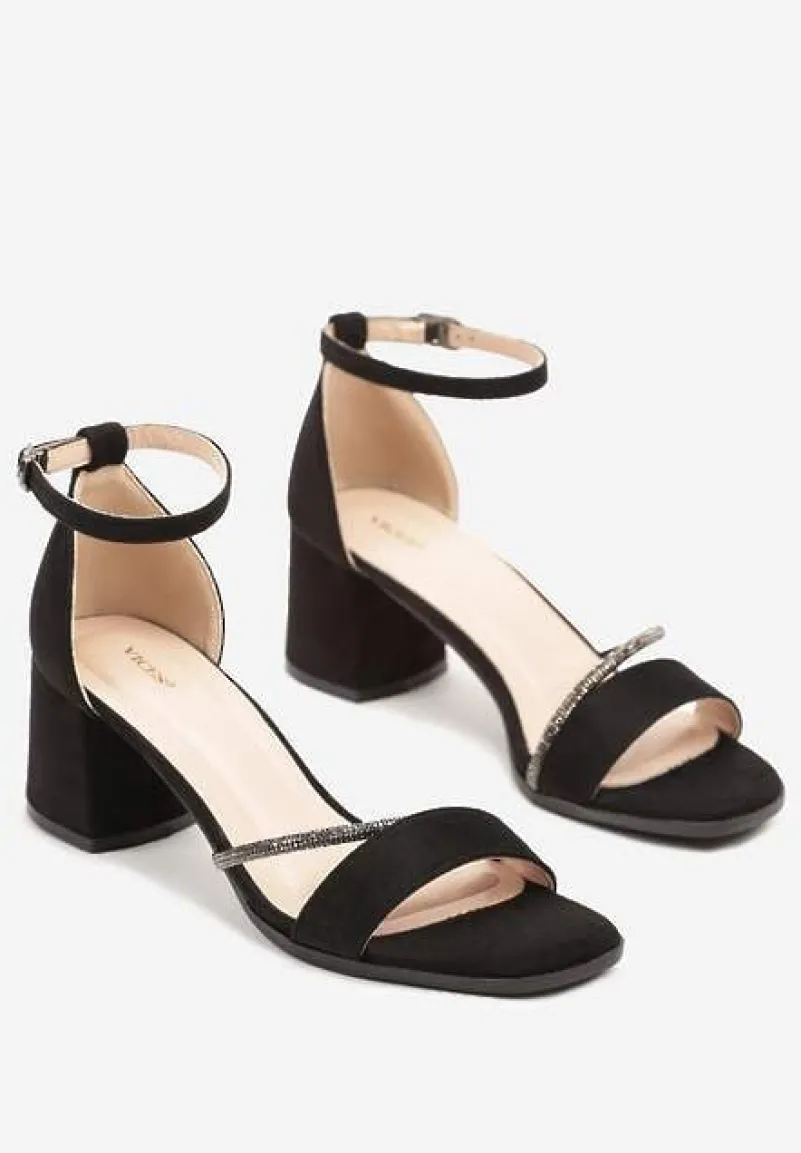 Czarne Sandały Vices na Słupkowym Obcasie z Cyrkoniowym Zdobieniem Galisena