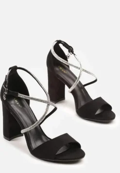 Czarne Sandały Vices na Słupku Ozdobione Paskami z Cyrkonii Rovettia