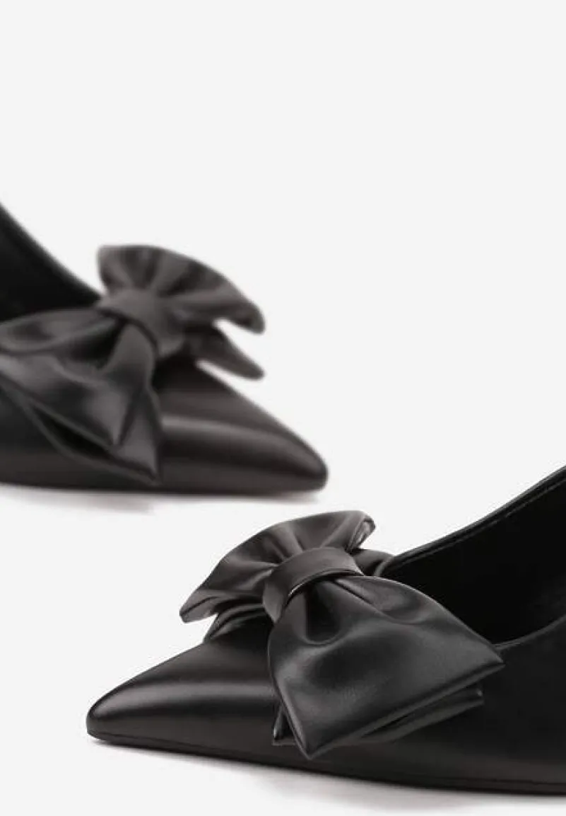 Czarne Sandały Vices na Szpilce Slingback Ozdobione Kokardą Tilvanea