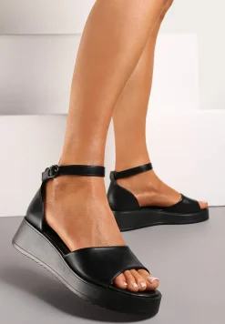 Czarne Sandały z Ekoskóry z Zakrytą Piętą i Sprzączką na Grubej Podeszwie Pravila