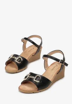 Czarne Sandały z Klamerką na Koturnie z Imitacji Drewna Jalan