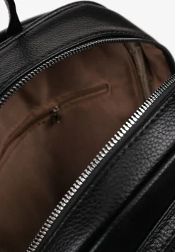 Czarny Pikowany Plecak z Metaliczną Aplikacją Paselitia