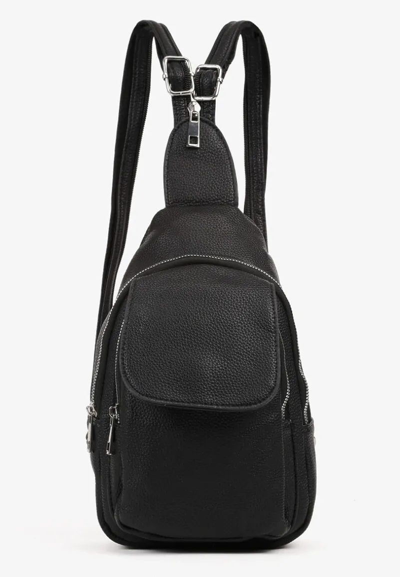 Czarny Plecak z Dwoma Komorami Ozdobiony Klapą Nanovela